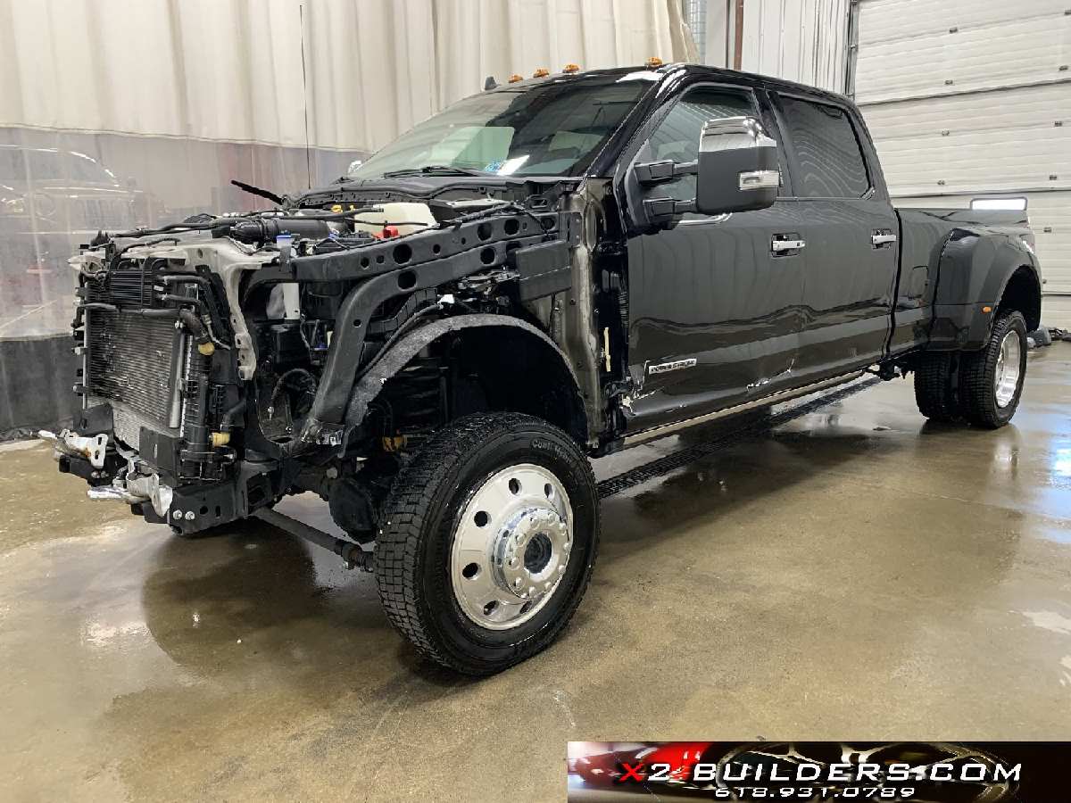 2019 Ford F-450 Super Duty Power Stroke Platinum 